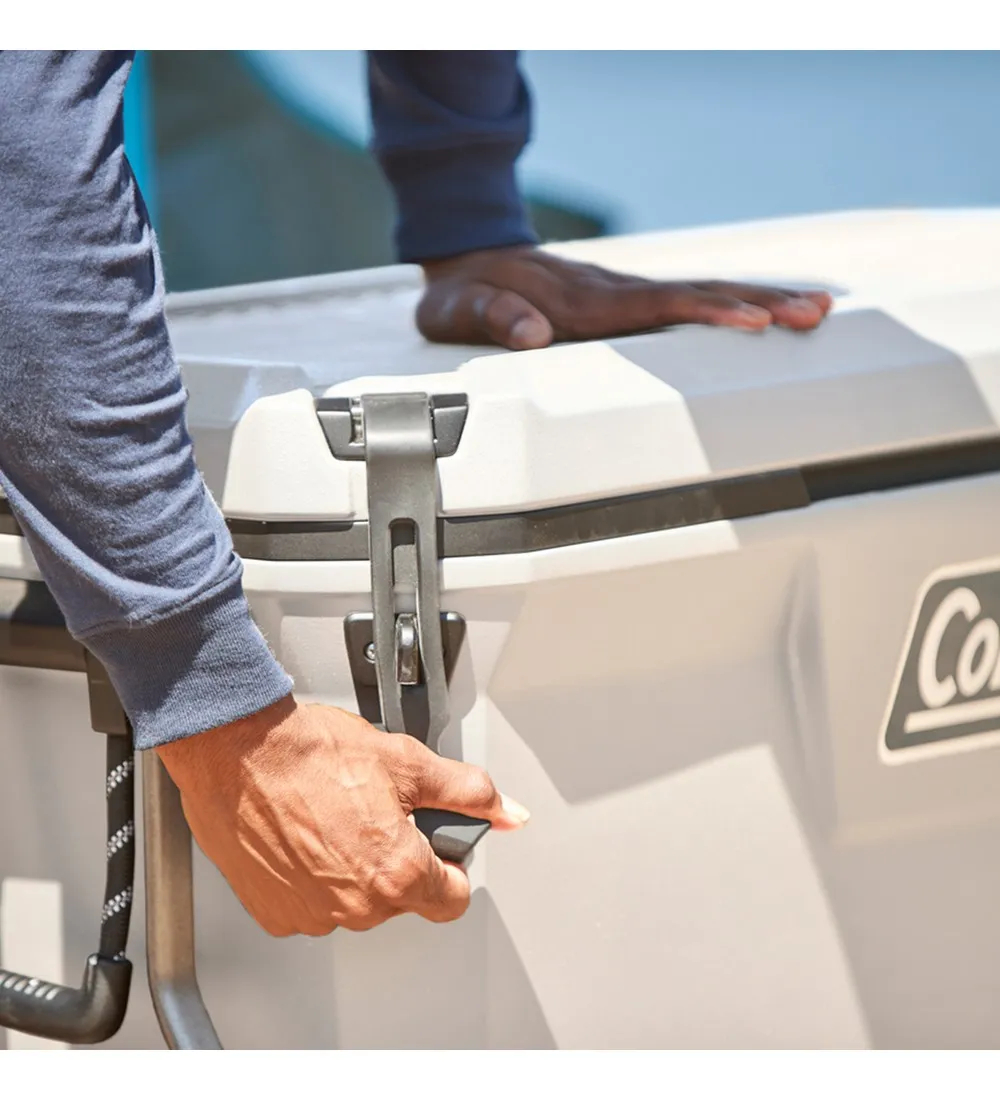 Conservadora Coleman Convoy Marine 100qt C/r White