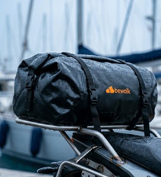 Bolso Estanco Bewolk Moto Doble Entrada 30 Litros