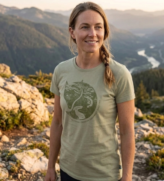 Remera De Algodón Fjallraven Artic Fox Print Mujer